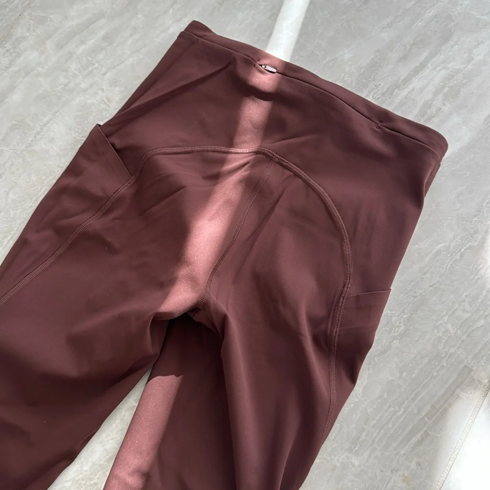 Lululemon Leggings in Brown - Picture 6 of 6